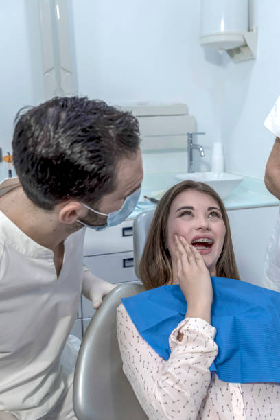 Best Dental Abscess Treatment in Fox River Grove, IL